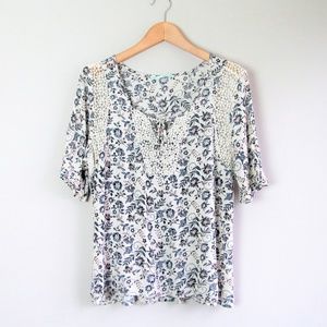 Maurices boho floral rayon lace blouse